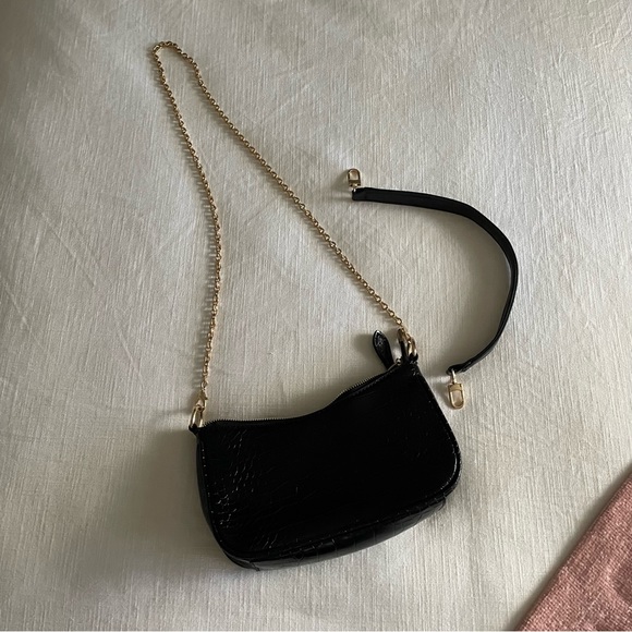 Convertible Black Y2K Shoulder Bag - Picture 2 of 3